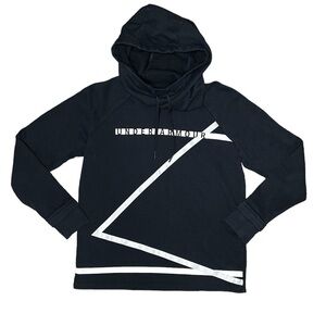 𝅺black Under Armour Women’s Hoodie